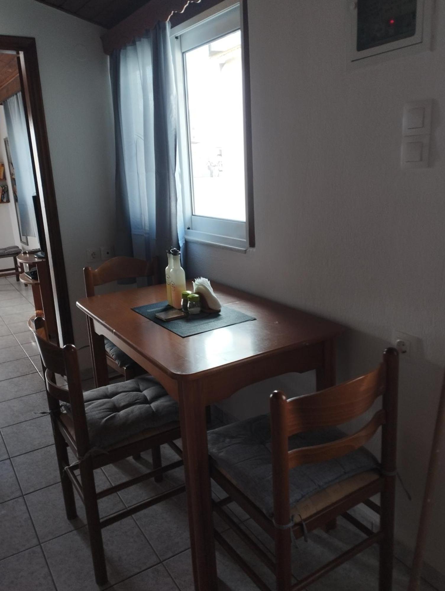 Apartment My Sisters House *